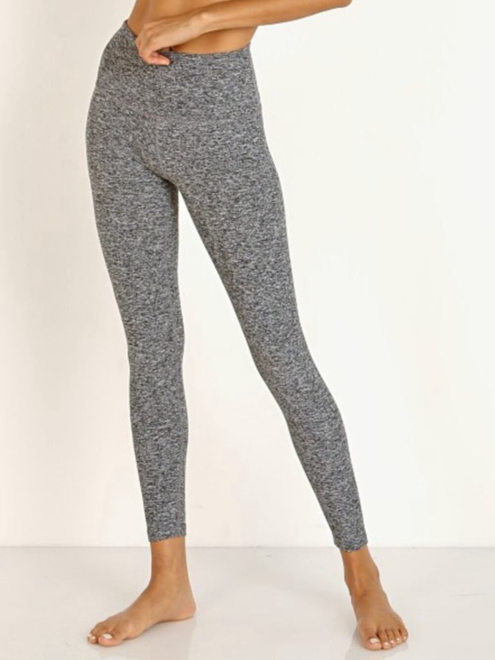 Beyond Yoga Women's Medium Spacedye Walk and Talk High Waisted Capri Legging